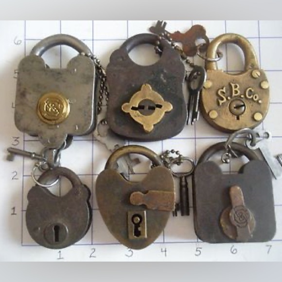 ISO: Antique Locks (functional, not decor) - Picture 16 of 16